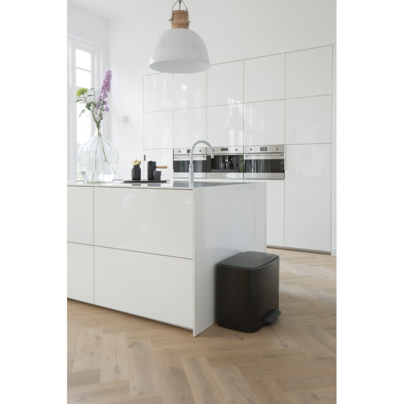Кош за боклук Brabantia Bo Pedal 1000224, 3x11 л, Плавно затваряне, Противоплъзгаща основа, Черен мат