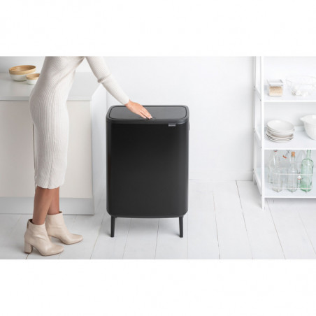 Кош за боклук Brabantia Bo Touch Hi 1001260, 60 л, Повдигнат, Плавно и безшумно отваряне, Черен мат