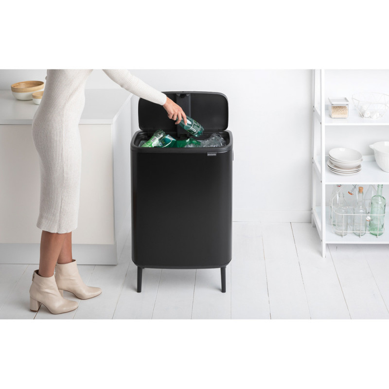 Кош за боклук Brabantia Bo Touch Hi 1001260, 60 л, Повдигнат, Плавно и безшумно отваряне, Черен мат