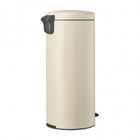 Кош за боклук с педал Brabantia NewIcon 1005539, 30 л, Леко затваряне, Противоплъзгаща основа, Бежов