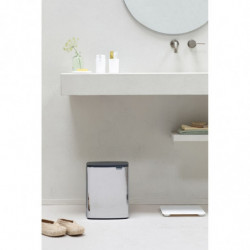 Кош за боклук Brabantia Bo Small 1006636, 12 л, Безшумно и плавно отваряне, Противоплъзгаща основа, Инокс