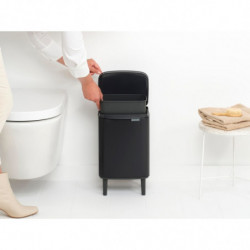 Кош за боклук Brabantia Bo Small Hi 1006645, 7 л, Повдигнат, Плавно и безшумно отваряне, Противоплъзгаща основа, Черен