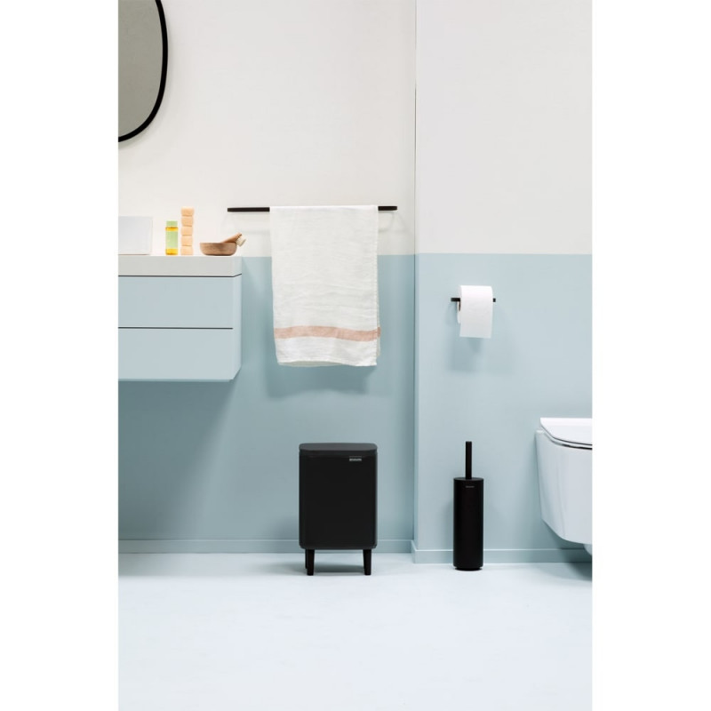 Кош за боклук Brabantia Bo Small Hi 1006645, 7 л, Повдигнат, Плавно и безшумно отваряне, Противоплъзгаща основа, Черен