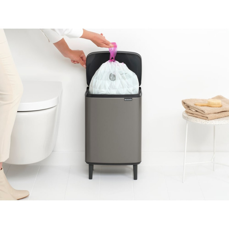 Кош за боклук Brabantia Bo Small Hi 1006648, 12 л, Плавно и безшумно отваряне, Противоплъзгаща основа, Сив