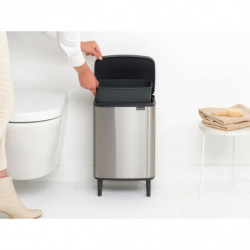 Кош за боклук Brabantia Bo Small Hi 1006650, 12 л, Плавно и безшумно отваряне, Противоплъзгаща основа, Устойчив на пръстови отпечатъци, Инокс
