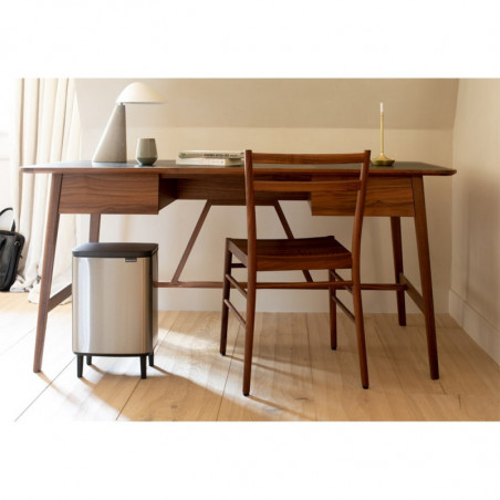 Кош за боклук Brabantia Bo Small Hi 1006650, 12 л, Плавно и безшумно отваряне, Противоплъзгаща основа, Устойчив на пръстови отпечатъци, Инокс