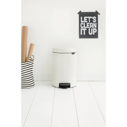 Кош за боклук с педал Brabantia NewIcon 649032, 12 л, Плавно затваряне, Противоплъзгаща основа, Метална вътрешна кофа, Бял
