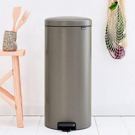 Кош за боклук с педал Brabantia NewIcon 649057, 30 л, Плавно затваряне, Противоплъзгаща основа, Сив