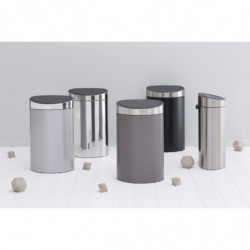 Кош за боклук Brabantia Touch Bin New 650531, 40 л, Безшумно и плавно затваряне, Плосък гръб, Брилянтен инокс