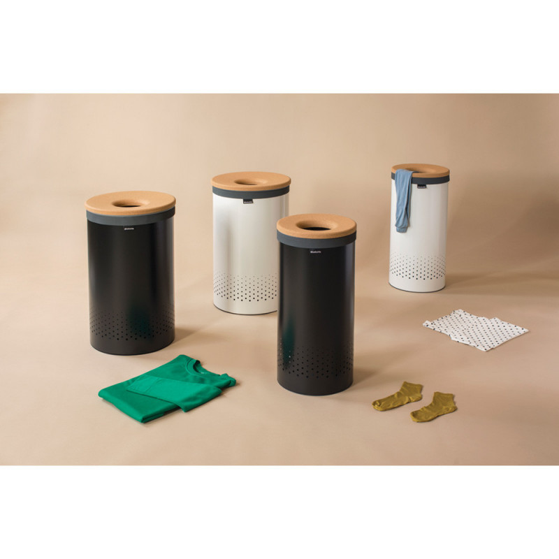 Кош за пране Brabantia 1000825, 35 л, Корков капак, Пълнене без отваряне, Вентилационни отвори, Черен