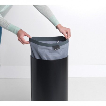 Кош за пране Brabantia 1000825, 35 л, Корков капак, Пълнене без отваряне, Вентилационни отвори, Черен