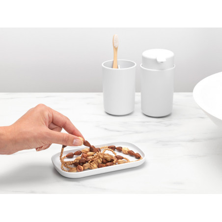 Комплект аксесоари за баня Brabantia ReNew 1003492, 3 части, 250 мл, Устойчиви на корозия, Бял