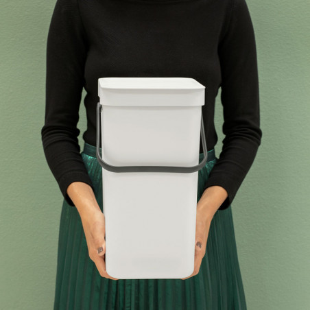 Кош за разделно събиране на боклук Brabantia Sort&Go 1005511, 12 л, Дръжка, Възможност за стенен монтаж, Светлосив