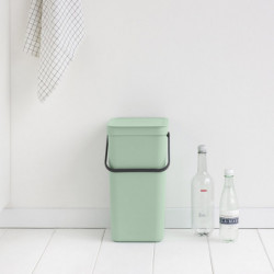 Кош за разделно събиране на боклук Brabantia Sort&Go 1005517, 16 л, Дръжка, Възможност за стенен монтаж, Светлозелен
