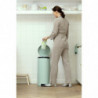 Кош за боклук с педал Brabantia NewIcon 1008851, 30 л, Плавно затваряне, Противоплъзгаща основа, Светлозелен