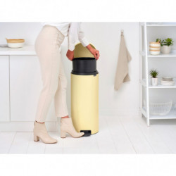 Кош за боклук с педал Brabantia NewIcon 1008852, 30 л, Плавно затваряне, Противоплъзгаща основа, Жълт