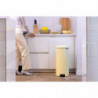 Кош за боклук с педал Brabantia NewIcon 1008852, 30 л, Плавно затваряне, Противоплъзгаща основа, Жълт
