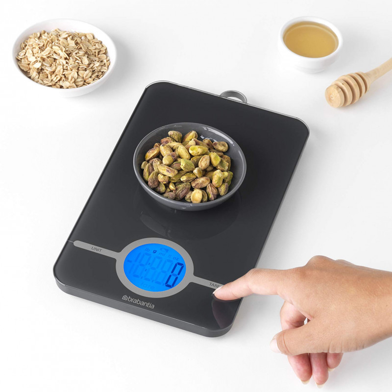 Кухненска везна Brabantia Tasty+ 1001251, До 5 кг, 3x AAA батерии, ТАРА, LCD дисплей, Тъмносив