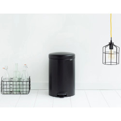 Кош за боклук с педал Brabantia NewIcon 649044, 20 л, Плавно затваряне, Противоплъзгаща основа, Черен