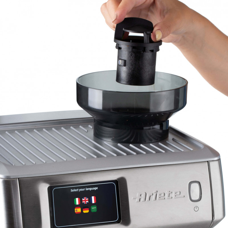 Еспресо машина Ariete ESPRESSO METAL PRO 1312/10, 1600W, 15 bar, 2 л, Тъчскрийн, Вградена мелачка с 11 степени, Неръждаема стомана, Инокс