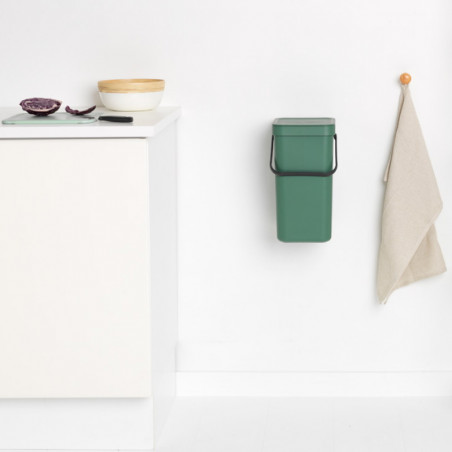 Кош за разделно събиране на боклук Brabantia Sort&Go 1003234, 12 л, Дръжка, Възможност за стенен монтаж, Тъмнозелен