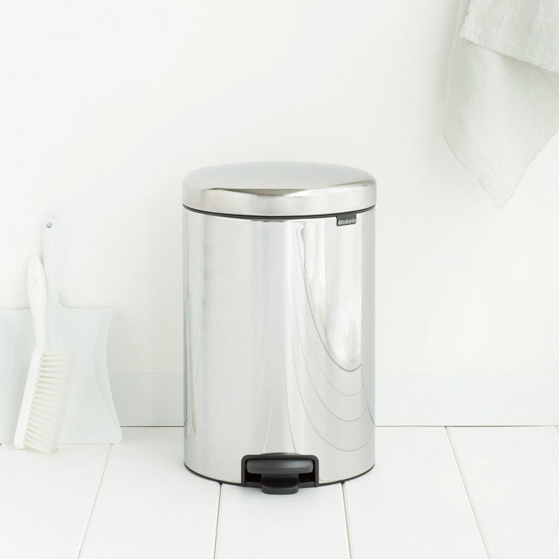 Кош за боклук с педал Brabantia NewIcon 649048, 20 л, Плавно затваряне, Противоплъзгаща основа, Метална вътрешна кофа, Инокс